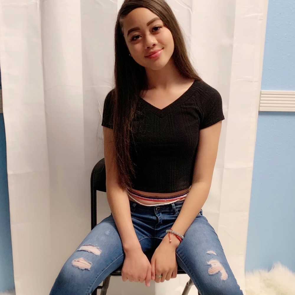 Crop top - Picture 3 of 3